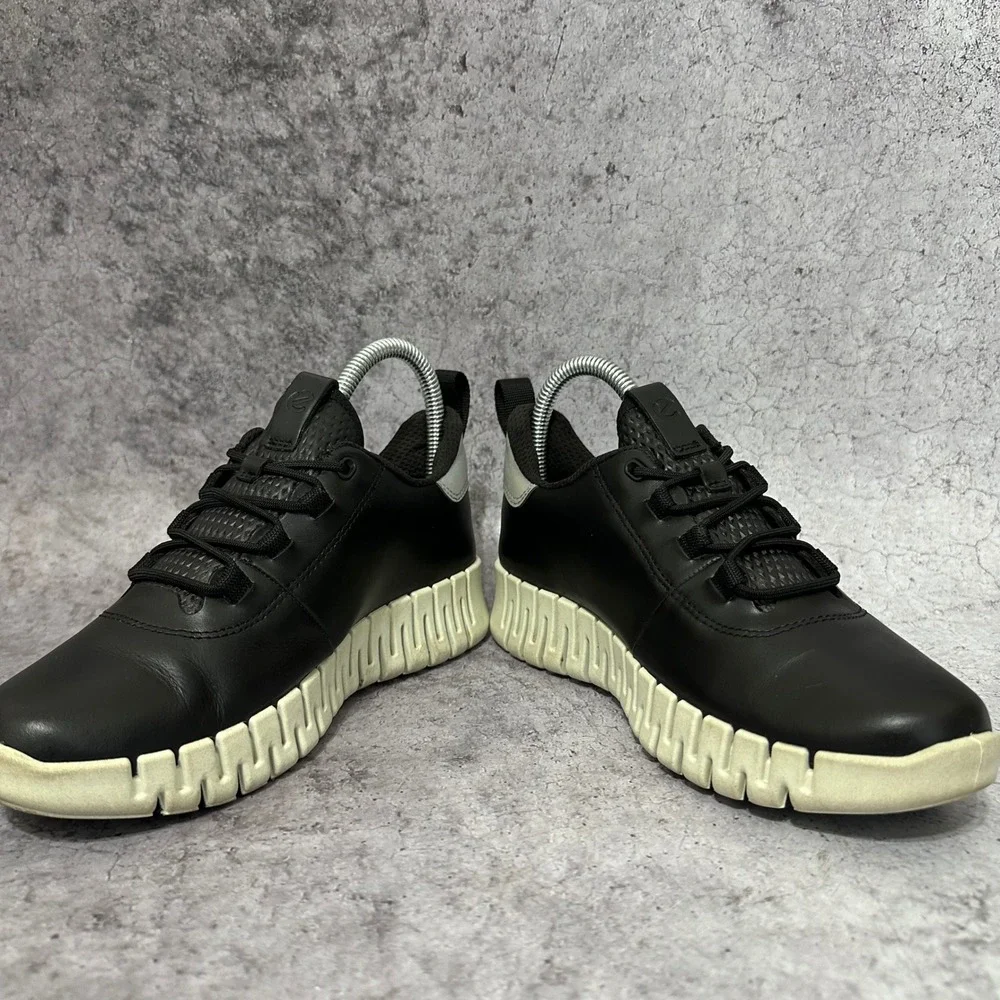 ECCO Gruuv Sneaker Womens 5-5.5 Black Leather Walking Comfort 218203 Low Top